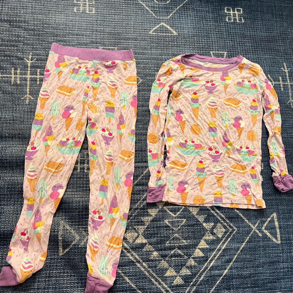 Little sleepies long sleeve pajamas 3t ice cream